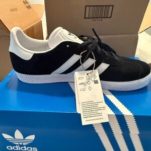 Adidas Gazelle Classic Black and White Shoes